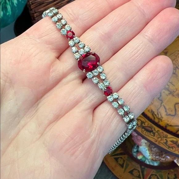 VTG Art Deco Style LIND Silver Plated Ruby Red Clear Rhinestone Tennis Bracelet - Picture 9 of 11
